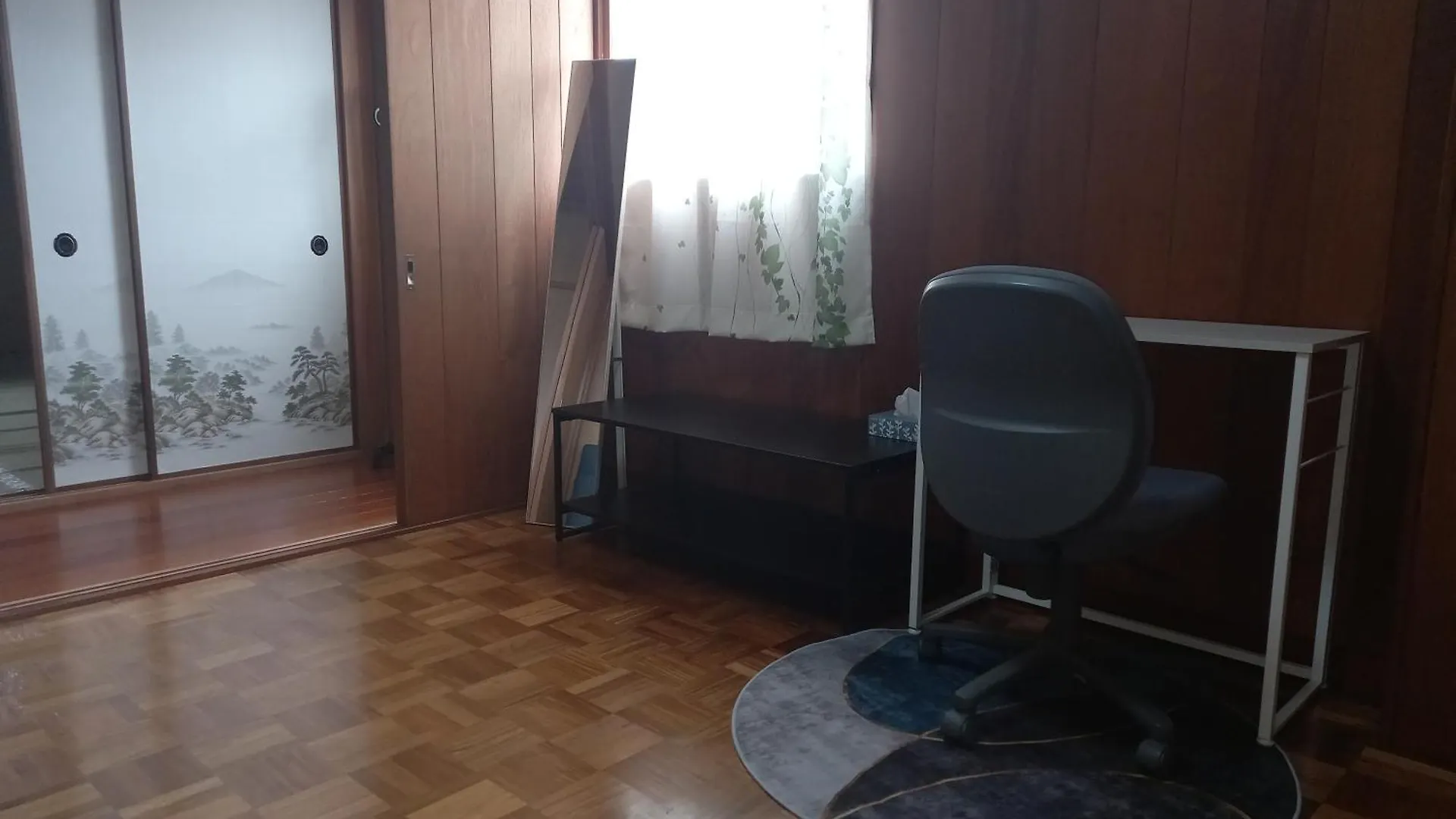 Проживание в семье Апартаменты Luck House Guest Huose Осака